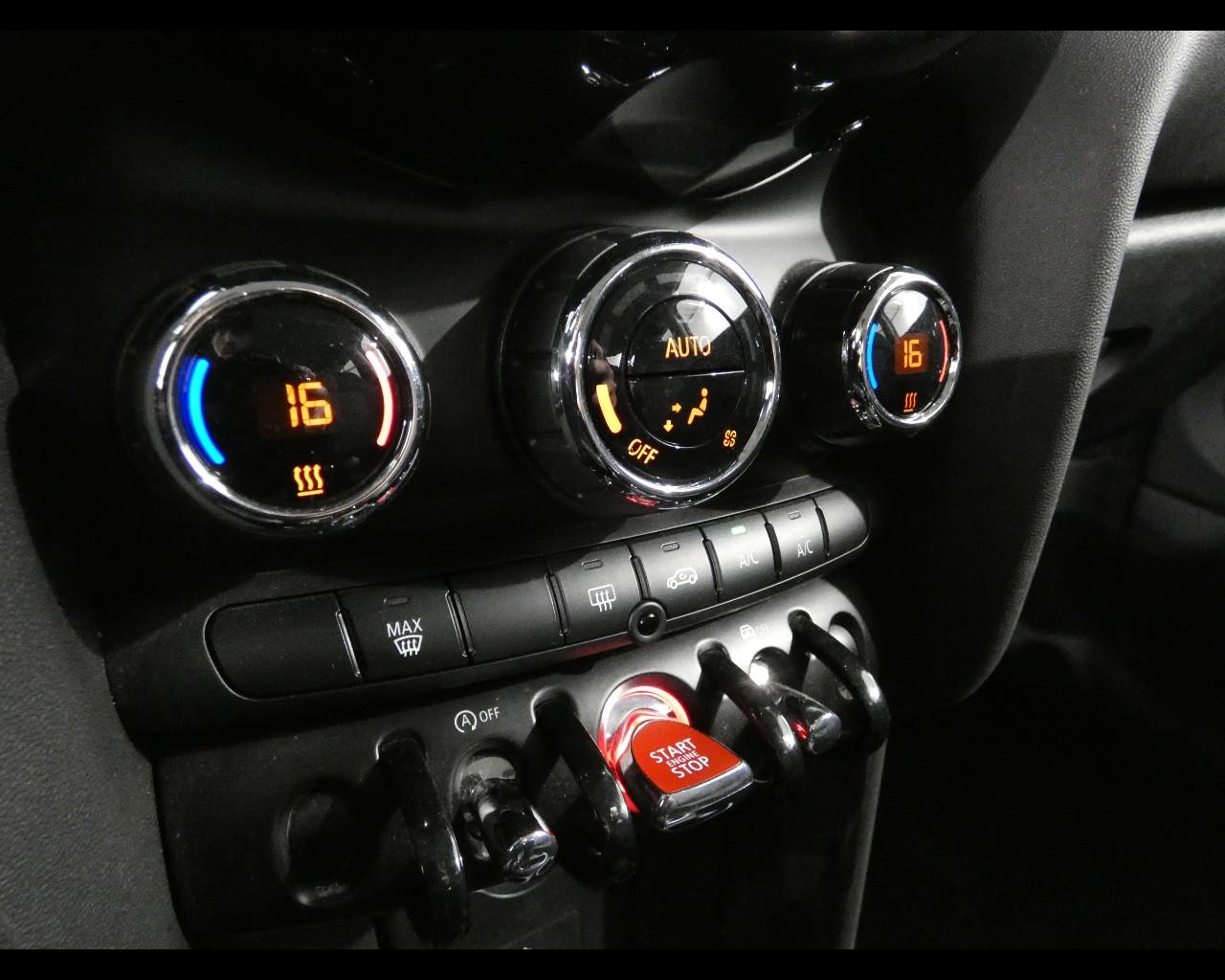 MINI Mini 4ª serie (F56) - Mini 1.5 Cooper