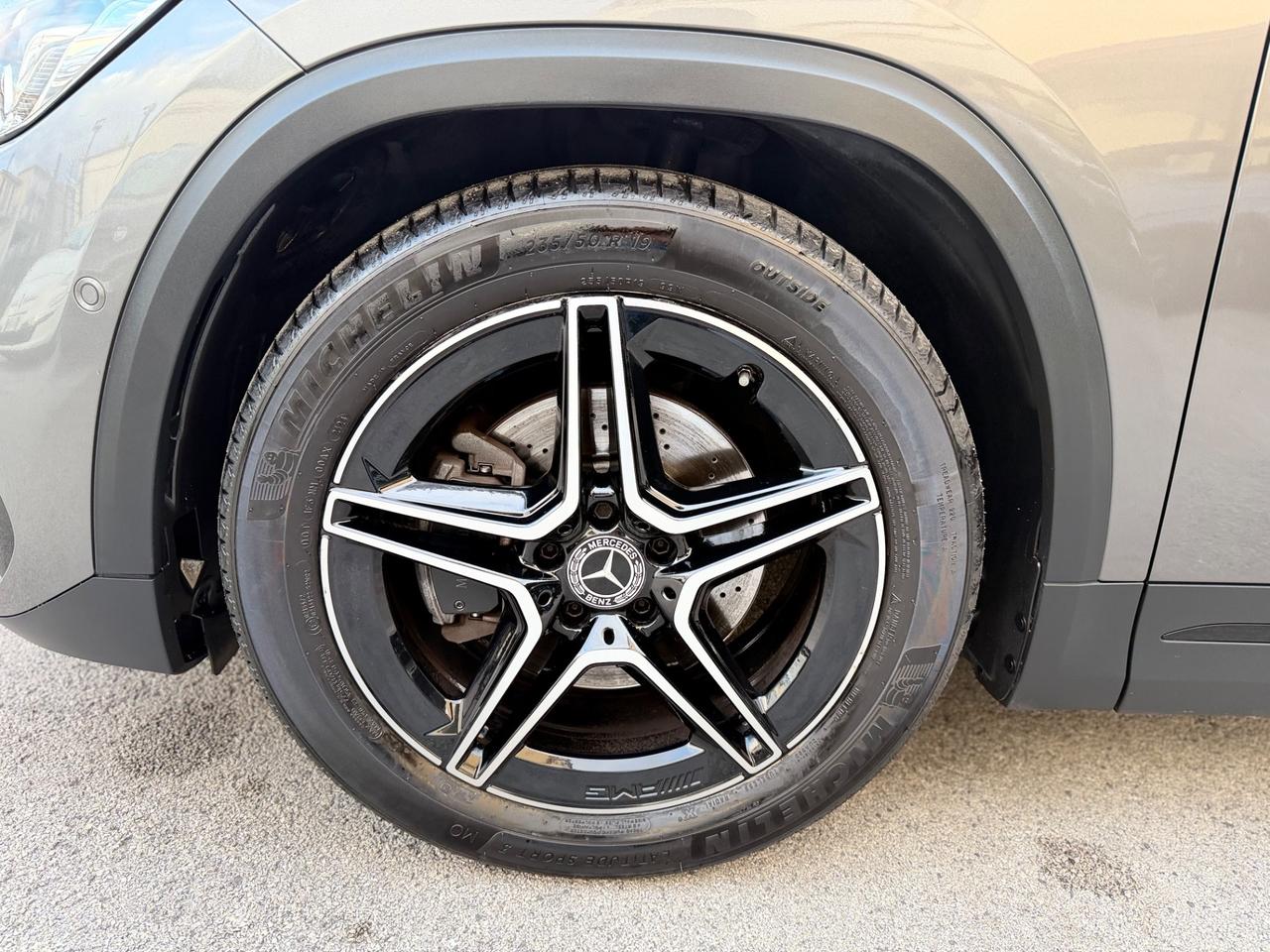 Mercedes-benz GLA 220 d Automatic 4Matic Premium AMG