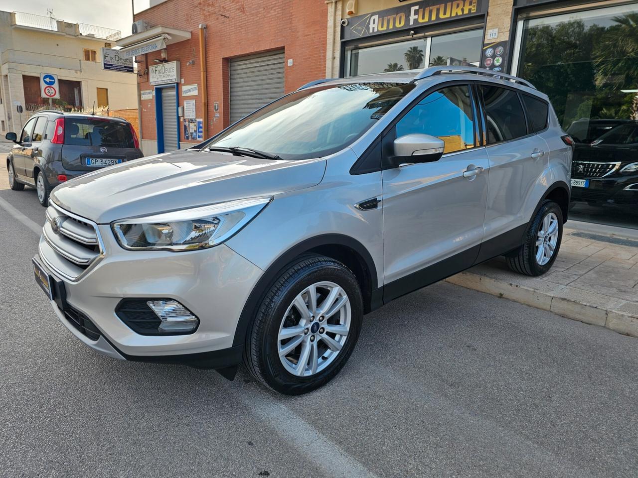 FORD KUGA 1.5 TDCI 120CV BUSINESS SPORT