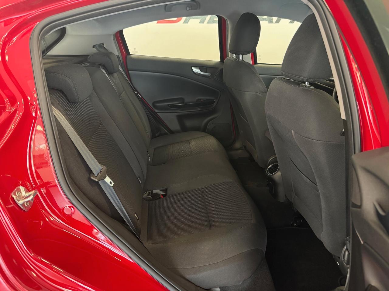 Alfa Romeo Giulietta 1.6 JTDm-2 105 CV Distinctive 34.000 KM UNIPROP.