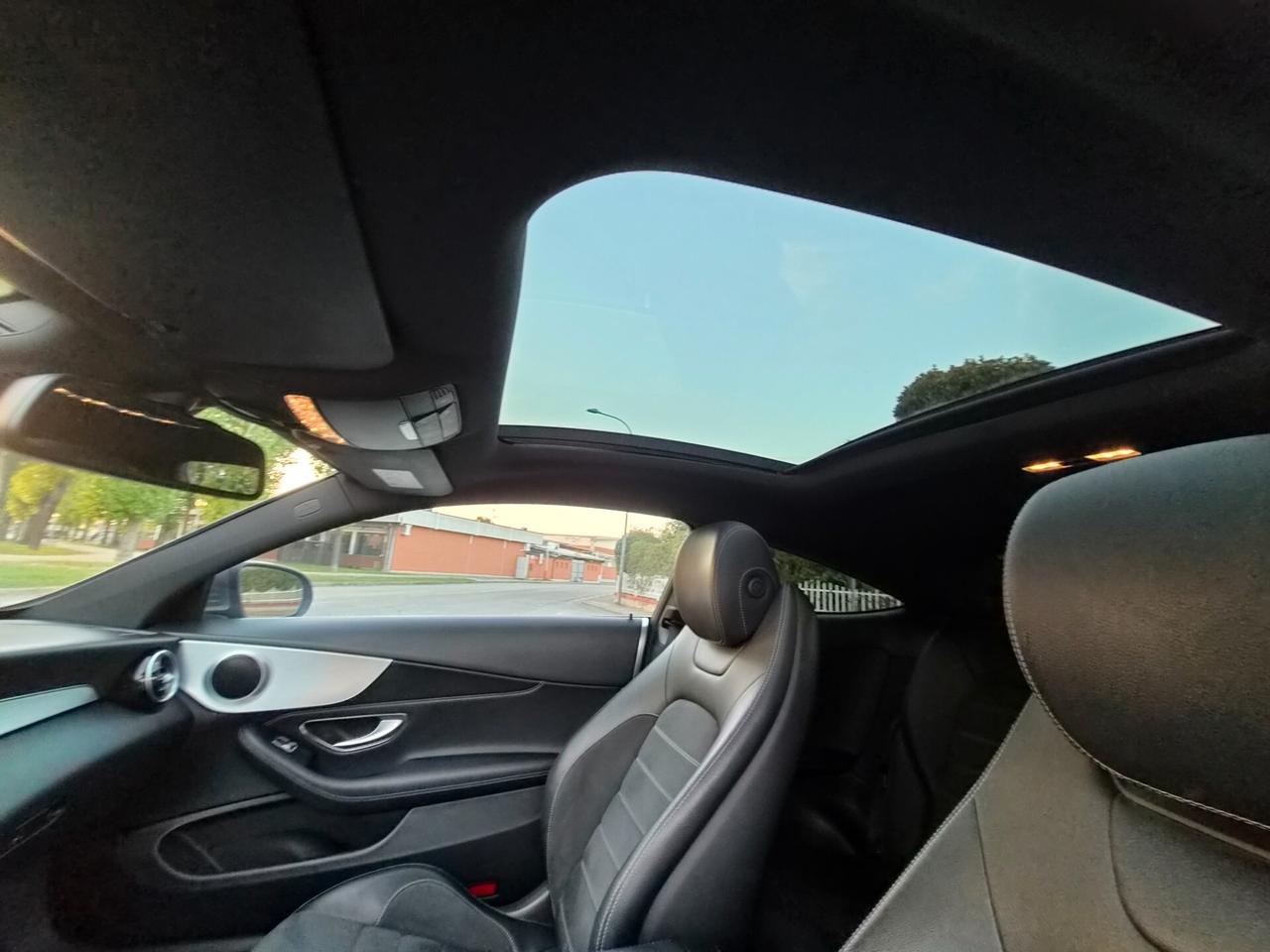 Mercedes-benz C 250d Coupe 80 mila km pak AMG