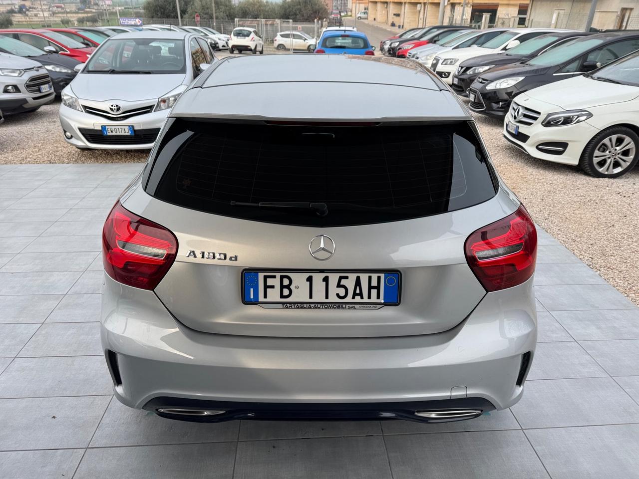 Mercedes-benz A 180 A 180 d Premium