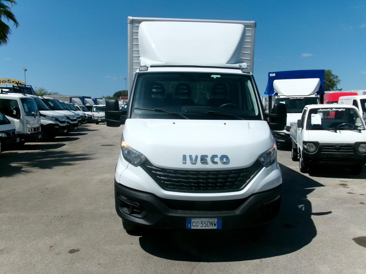 Iveco Daily 35C14 2.3 140CV E6D BOX+PEDANA PASSO 3450 7 PEDANE