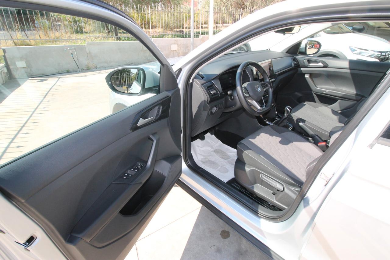 Volkswagen T-Cross 1.0 TSI Life 95CV | 17.600 KM 2024