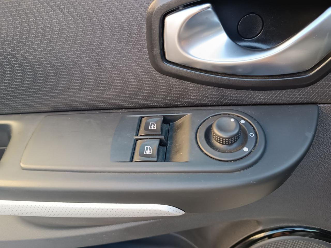 RENAULT Clio Sporter dCi 8V 75CV Start&Stop Energy Duel