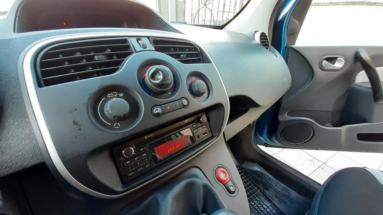 Kangoo Focaccia pianale ribassato e ribaltina