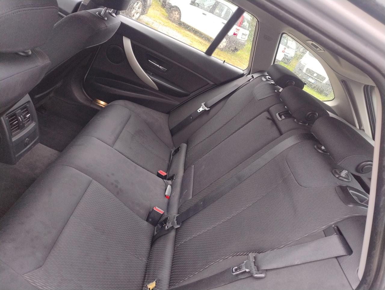 Bmw 318 318d Touring Luxury