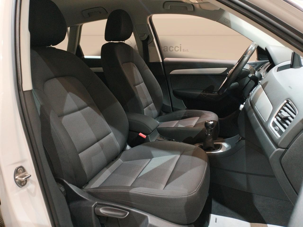 Audi Q3 2.0 tdi Business 120cv *IVA ESPOSTA*