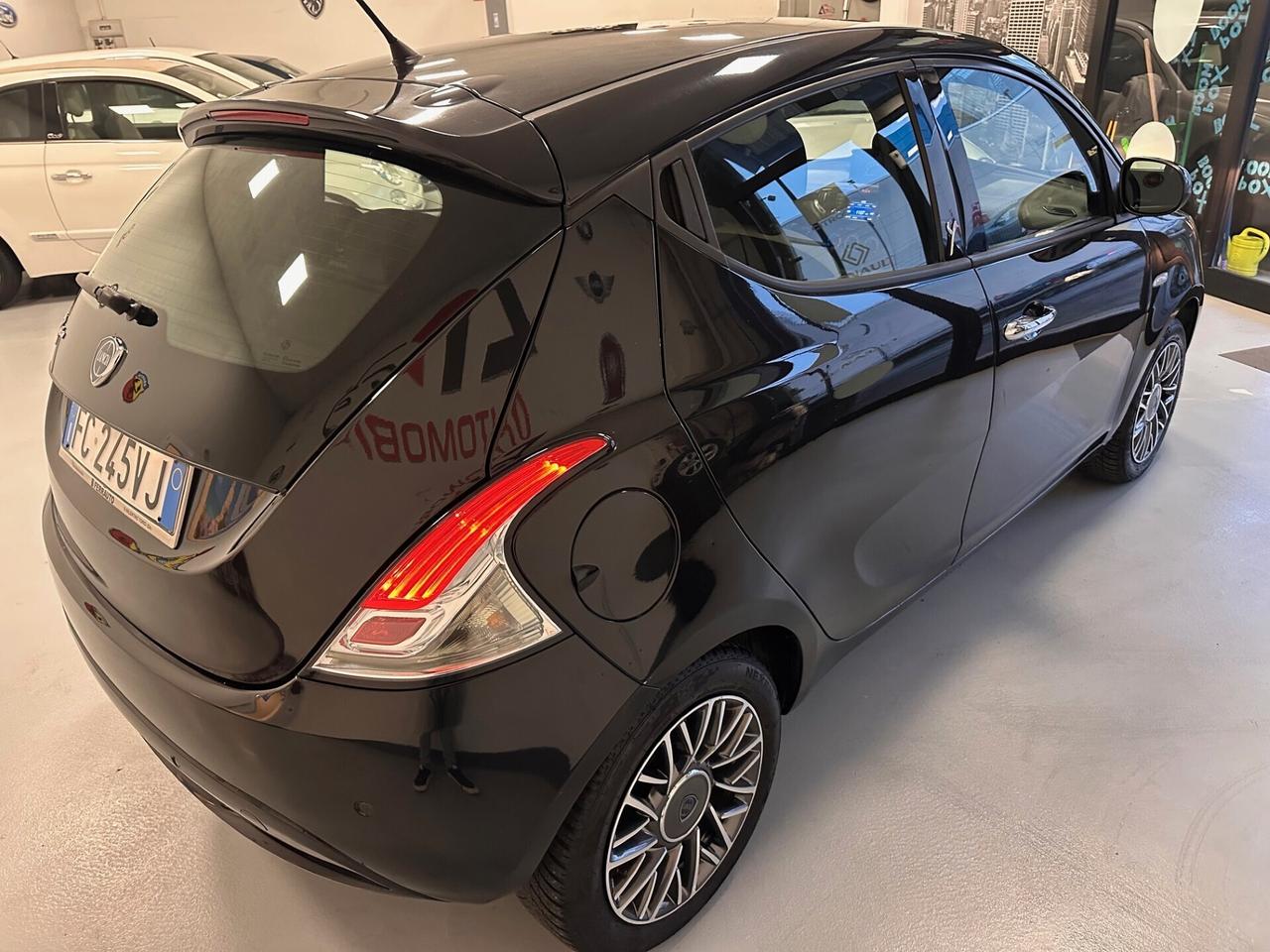 LANCIA YPSILON 1.2 GPL