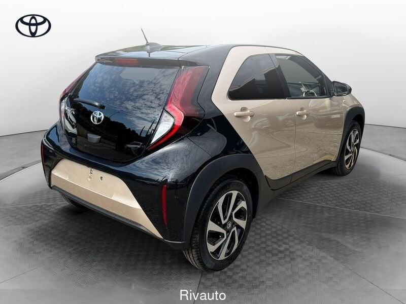 Toyota Aygo X 1.0 VVT-i 72 CV 5 porte Trend