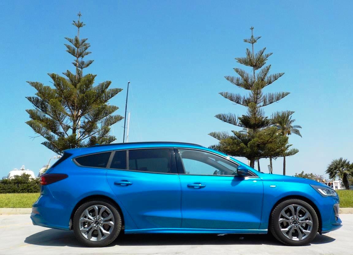 Ford Focus 1.0 EcoBoost Hybrid 155 CV Powershift SW ST-line