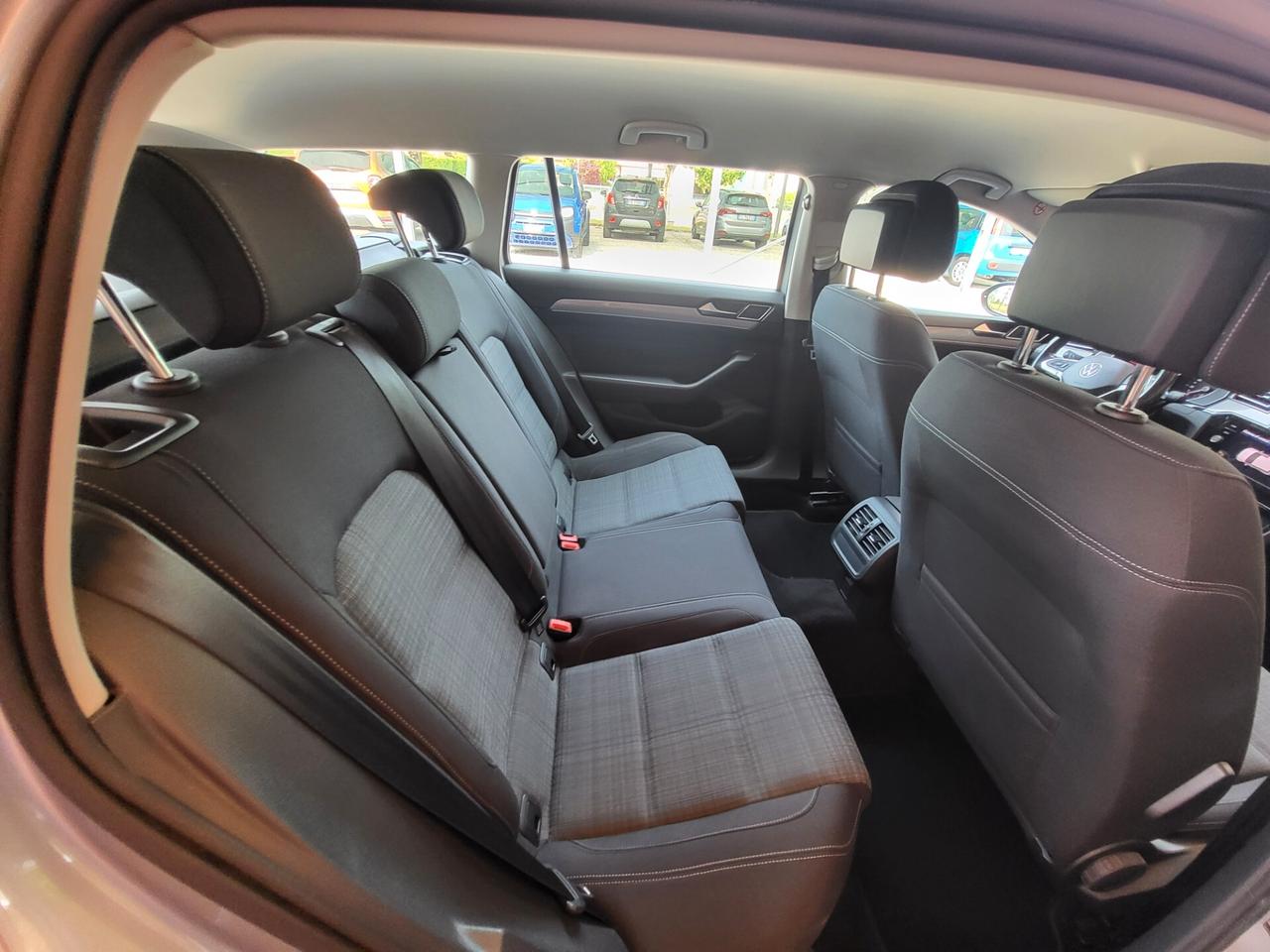 Volkswagen Passat Variant 2.0 TDI SCR EVO Executive