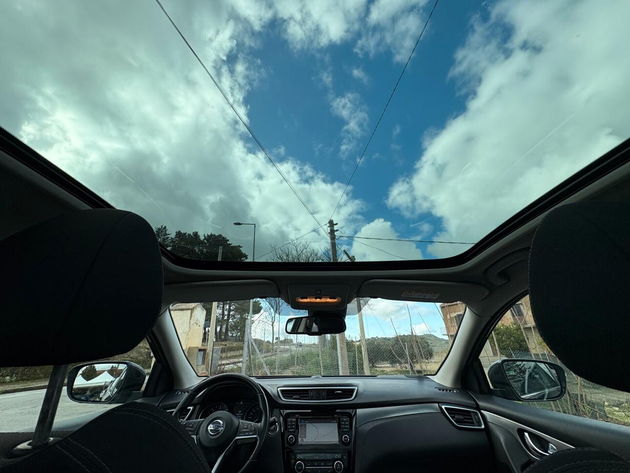 Nissan Qashqai N-tec 1.5 dCi (TETTO-NAVI-RETRO CAMERA)