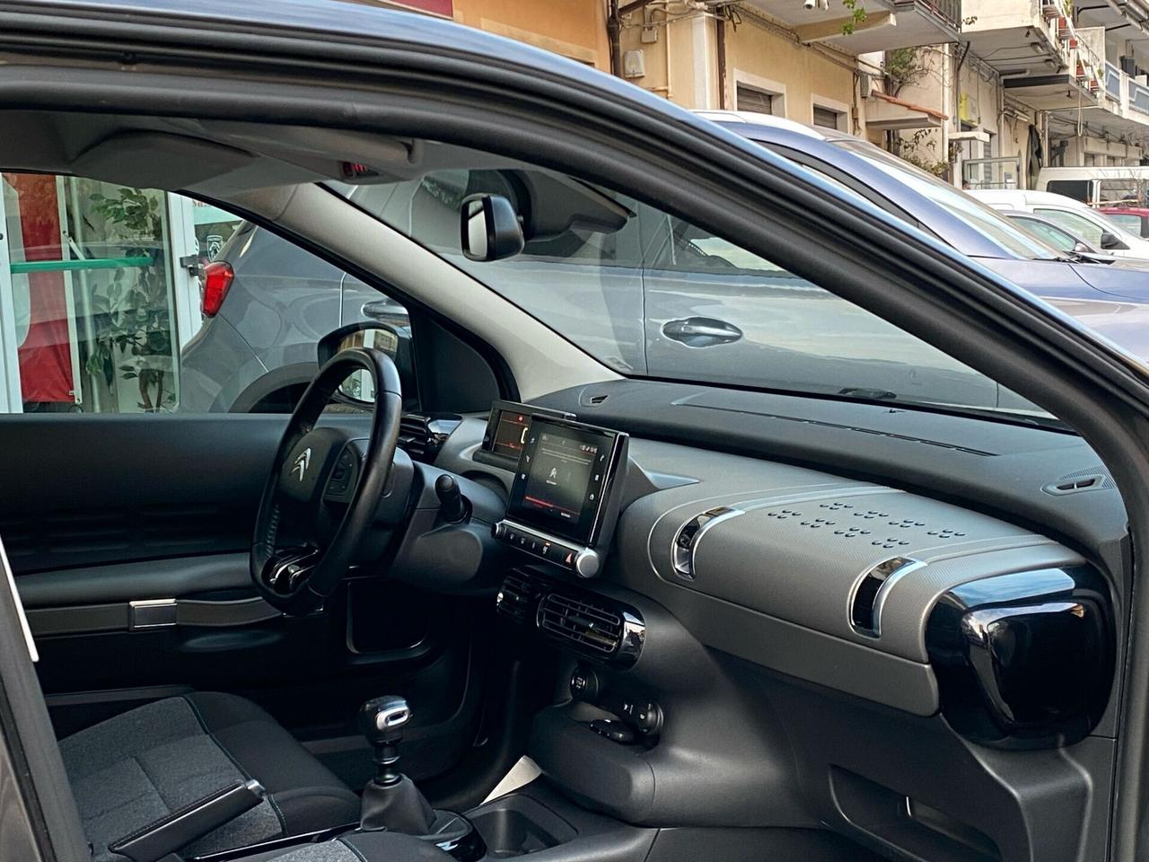Citroen C4 Cactus 1.5 BlueHDi 100 S&S Shine