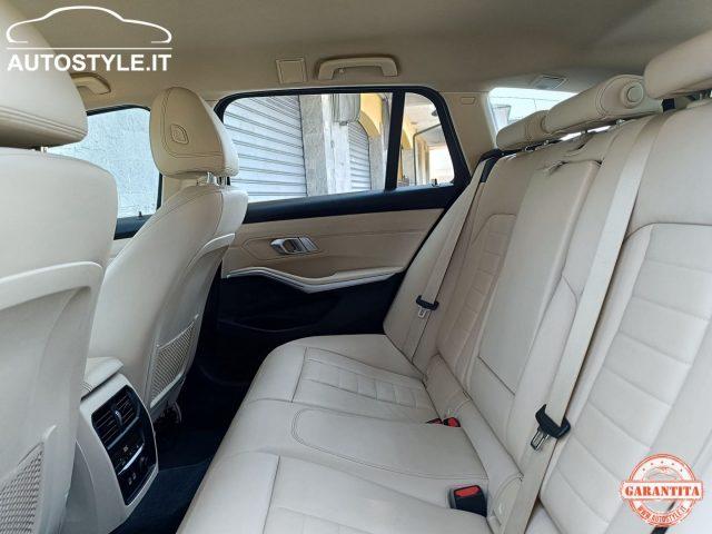 BMW 320 d Touring LUXURY STEPTRONIC/Automatica 190Cv G21