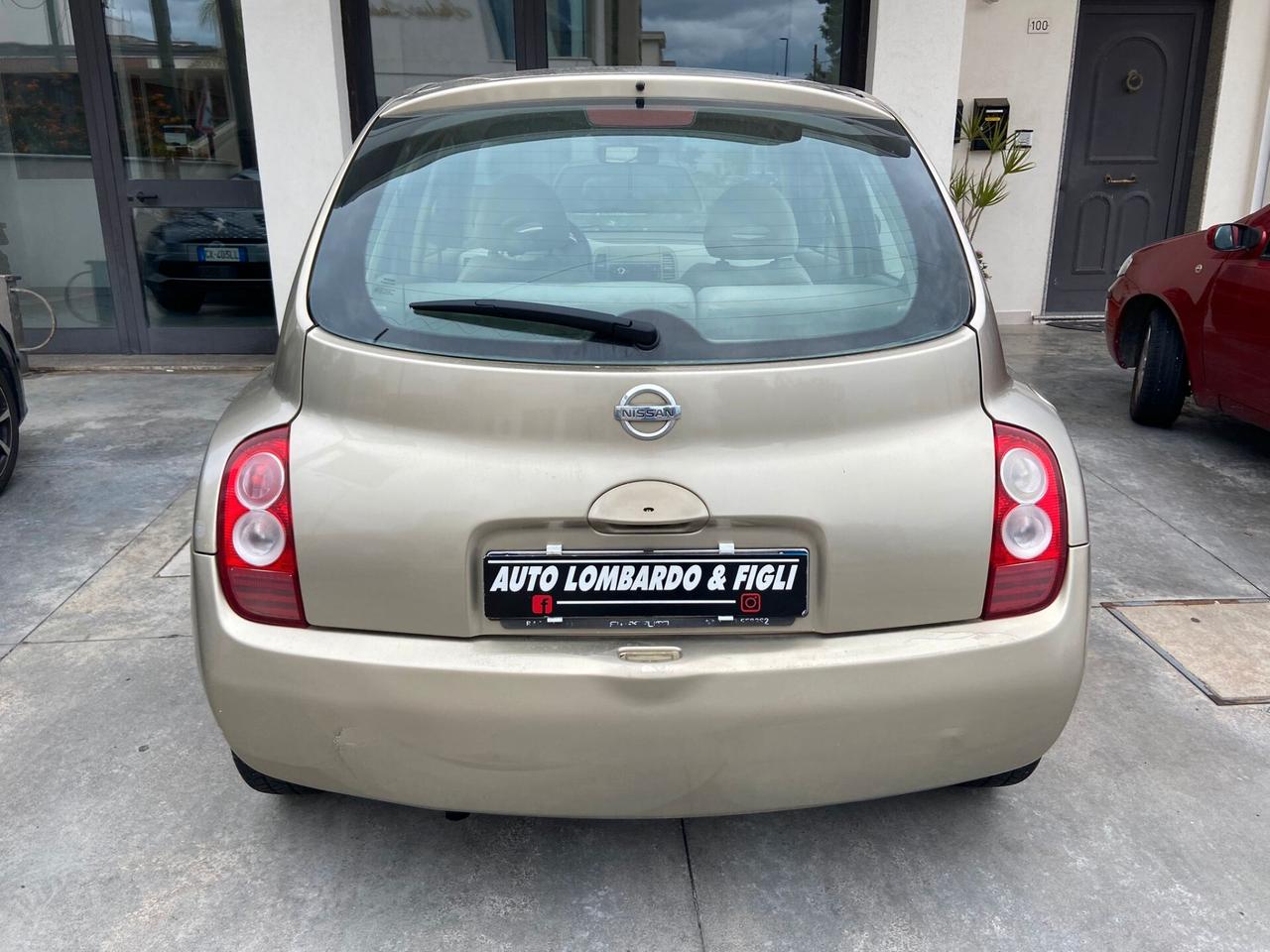 Nissan Micra 1.0 16V 5 porte Visia