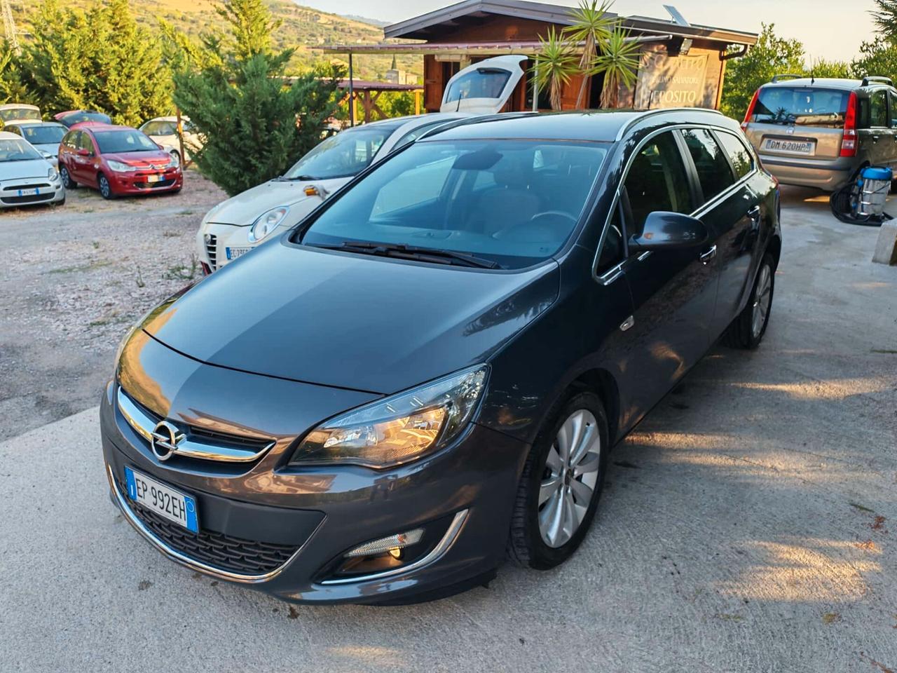 Opel Astra 1.4 Turbo 140CV Sports Tourer GPL Tech Cosmo