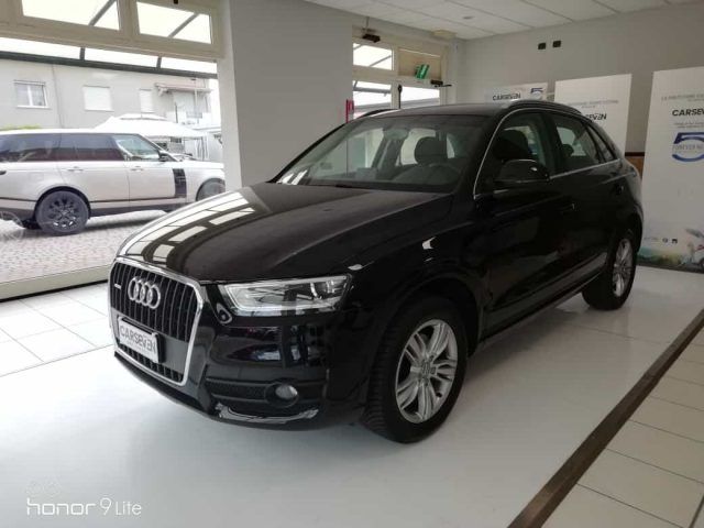 AUDI Q3 2.0 TDI quattro S tronic Business Plus