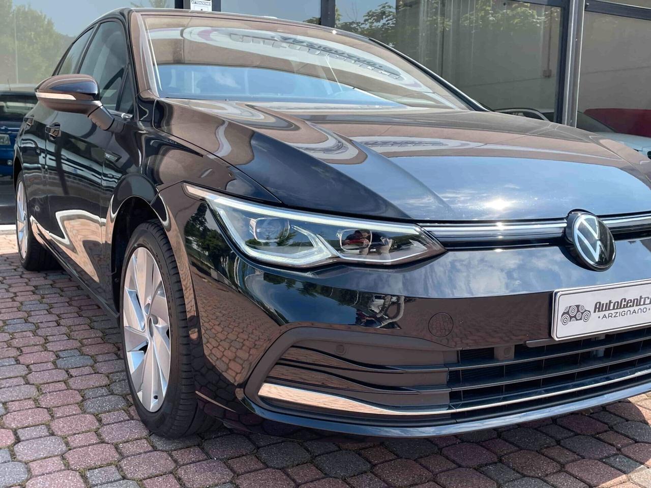 Volkswagen Golf 1.5 eTSI 130 CV EVO ACT DSG Style NEOPATENTATI