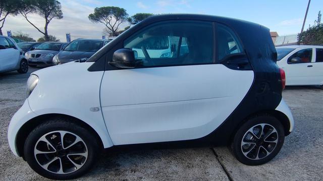 SMART ForTwo 1.0cc 71cv Bluetooth CruiseControl Clima Auto