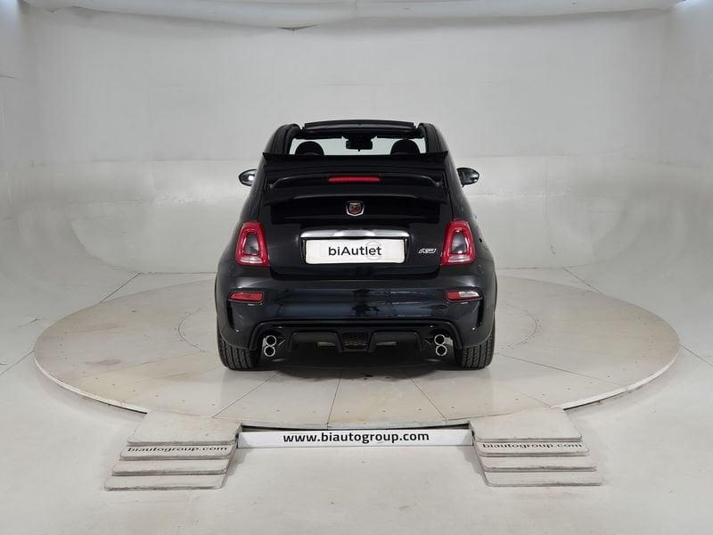 Abarth 595 595C 2016 595C 1.4 t-jet Competizione 165cv