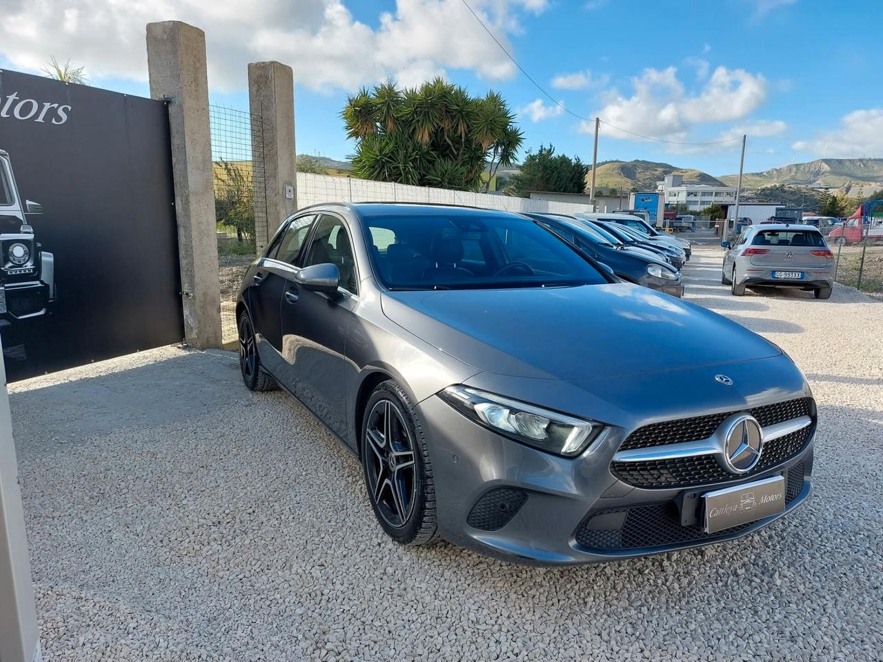 Mercedes-benz A 180 d Sport pelle,led