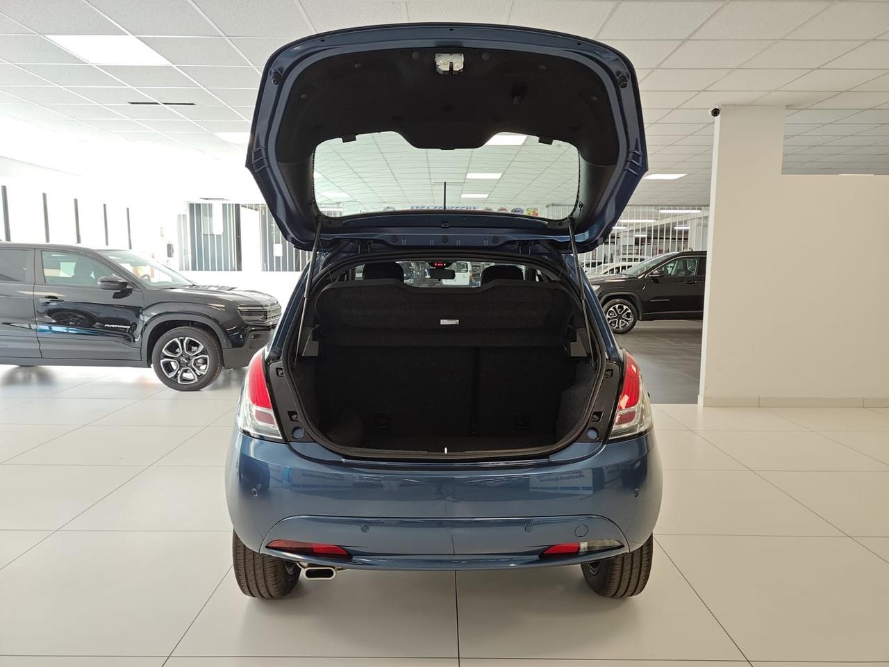 LANCIA Ypsilon My24 1.2 69 Cv Gpl Ecochic