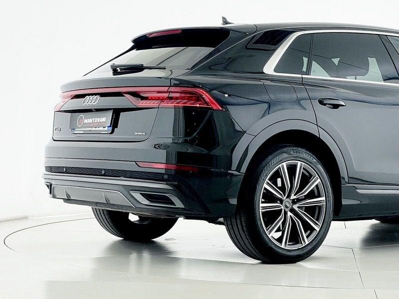 Audi Q8 Q8 45 TDI quattro tiptronic Sport
