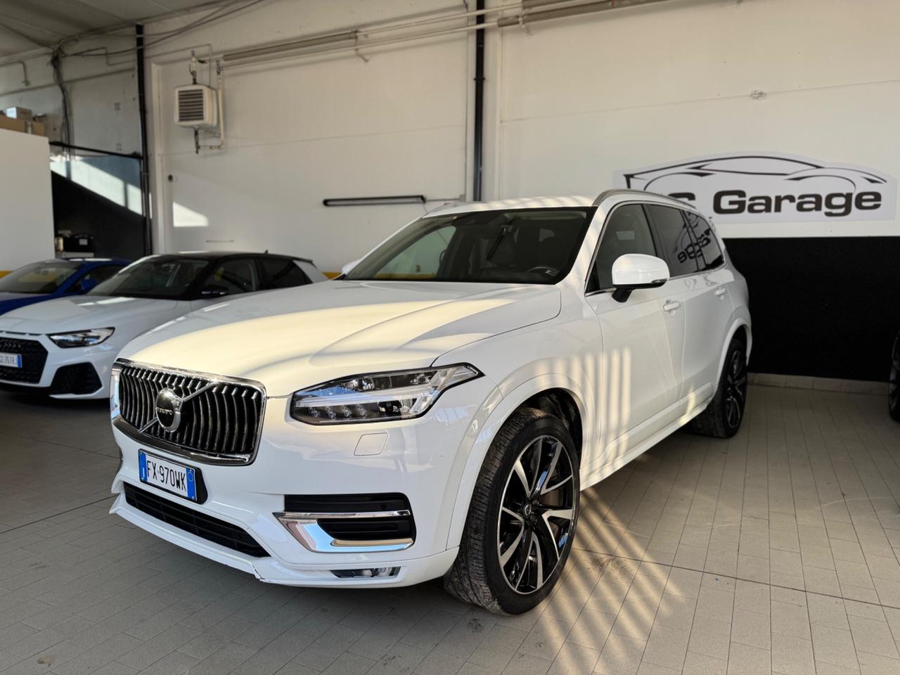 Volvo XC 90 XC90 B5 (d) AWD Geartronic 7 posti Momentum