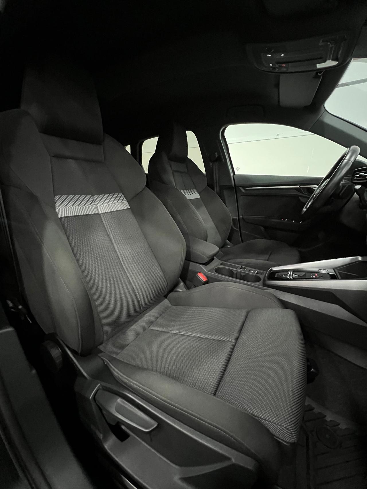 Audi A3 SPB 35 2.0 TDI STronic SLine Edition 150 cv