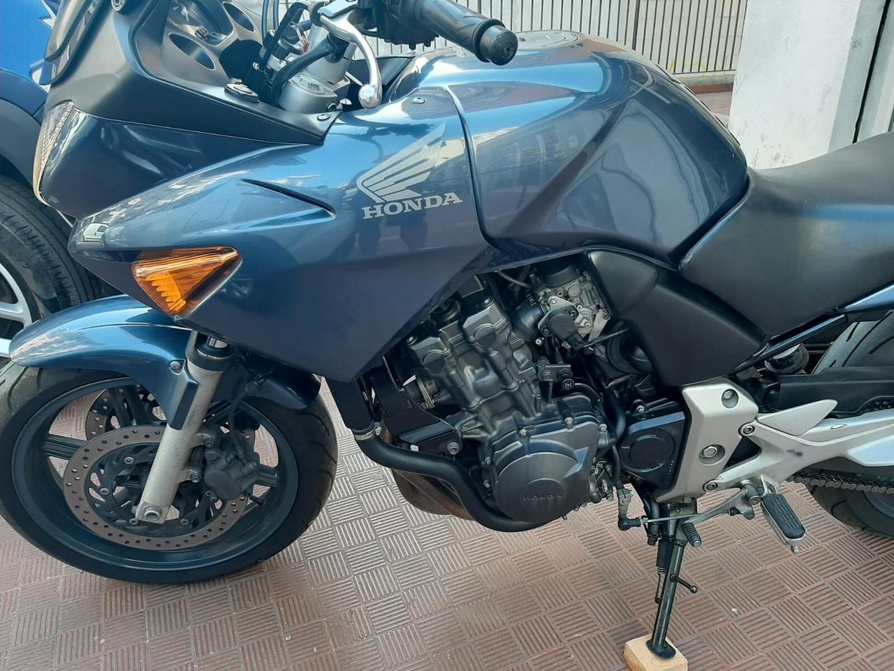 Honda CBF 600