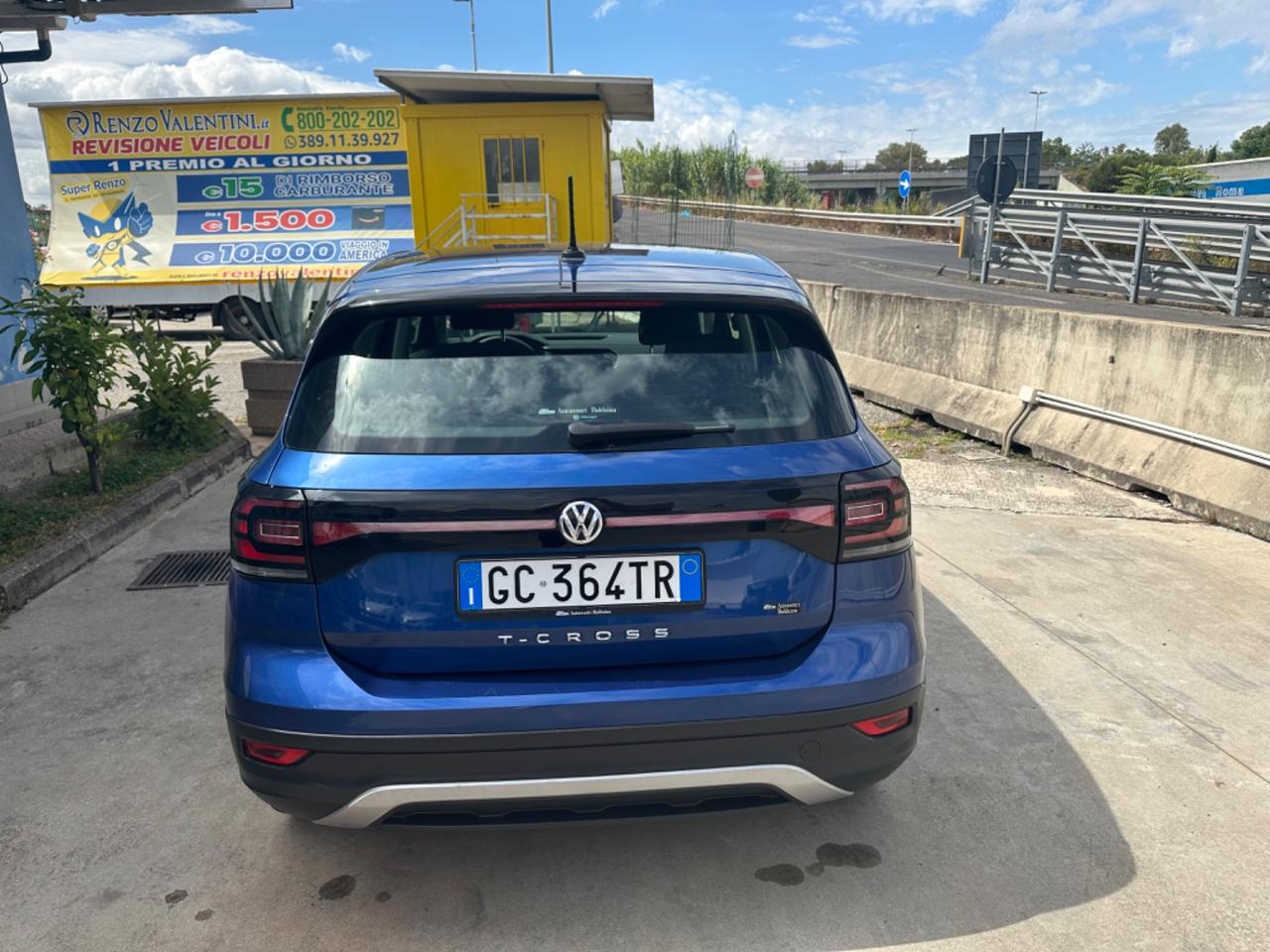 Volkswagen T-Cross 1.6 TDI SCR Style BMT PARI AL NUOVO