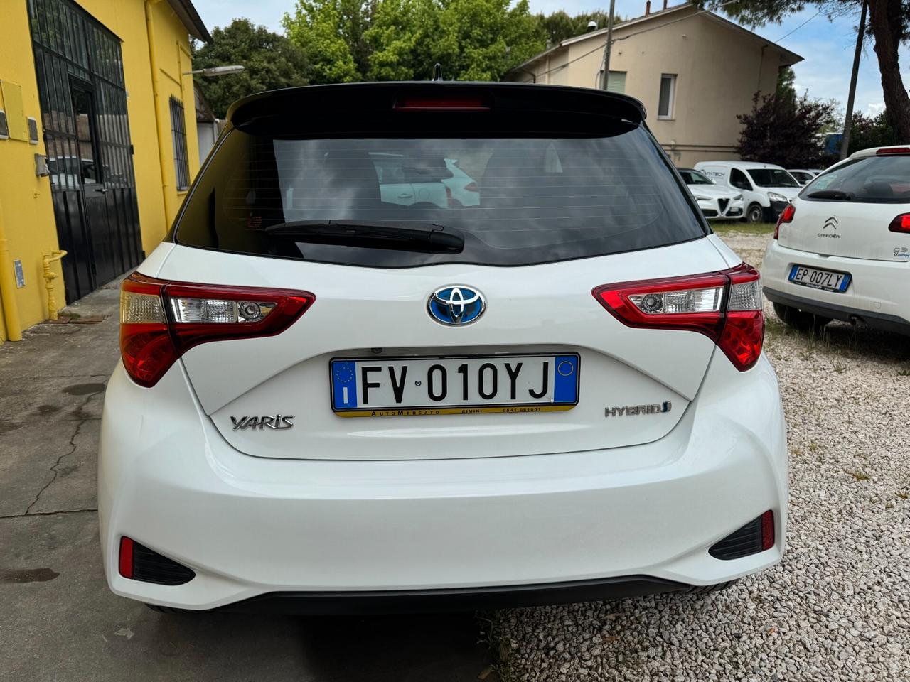 TOYOTA YARIS 2019 FULL OPTIONAL TETTO GARANZIA 2034 CASA MADRE
