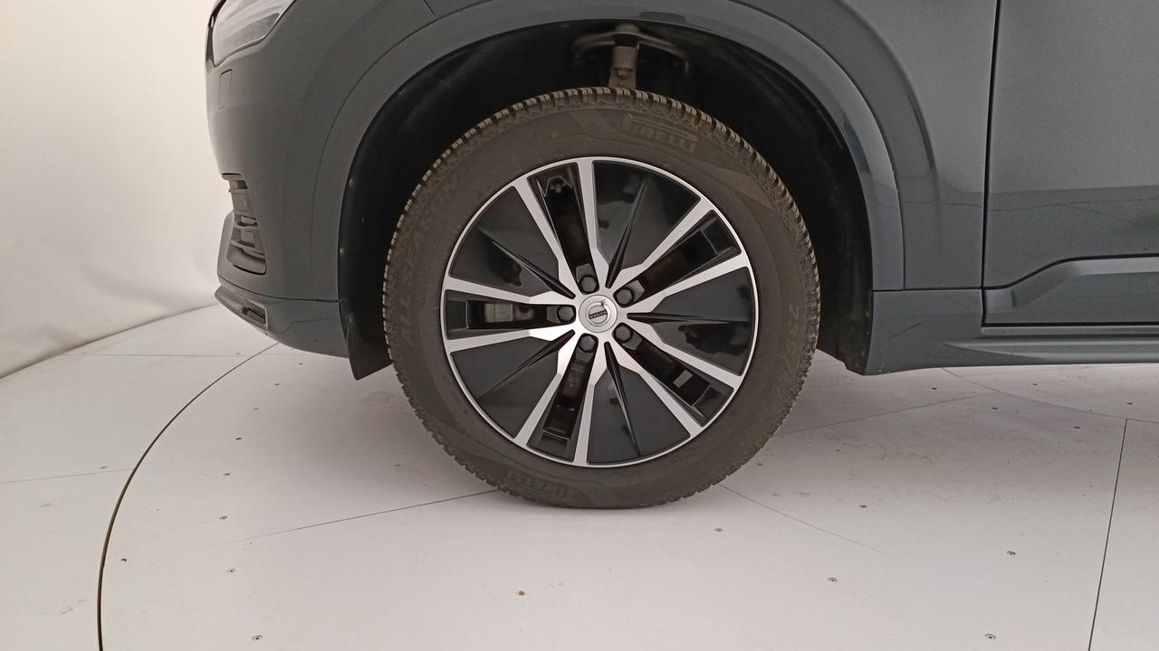 VOLVO XC90 2.0 b5 Momentum Pro awd 7p.ti geartronic