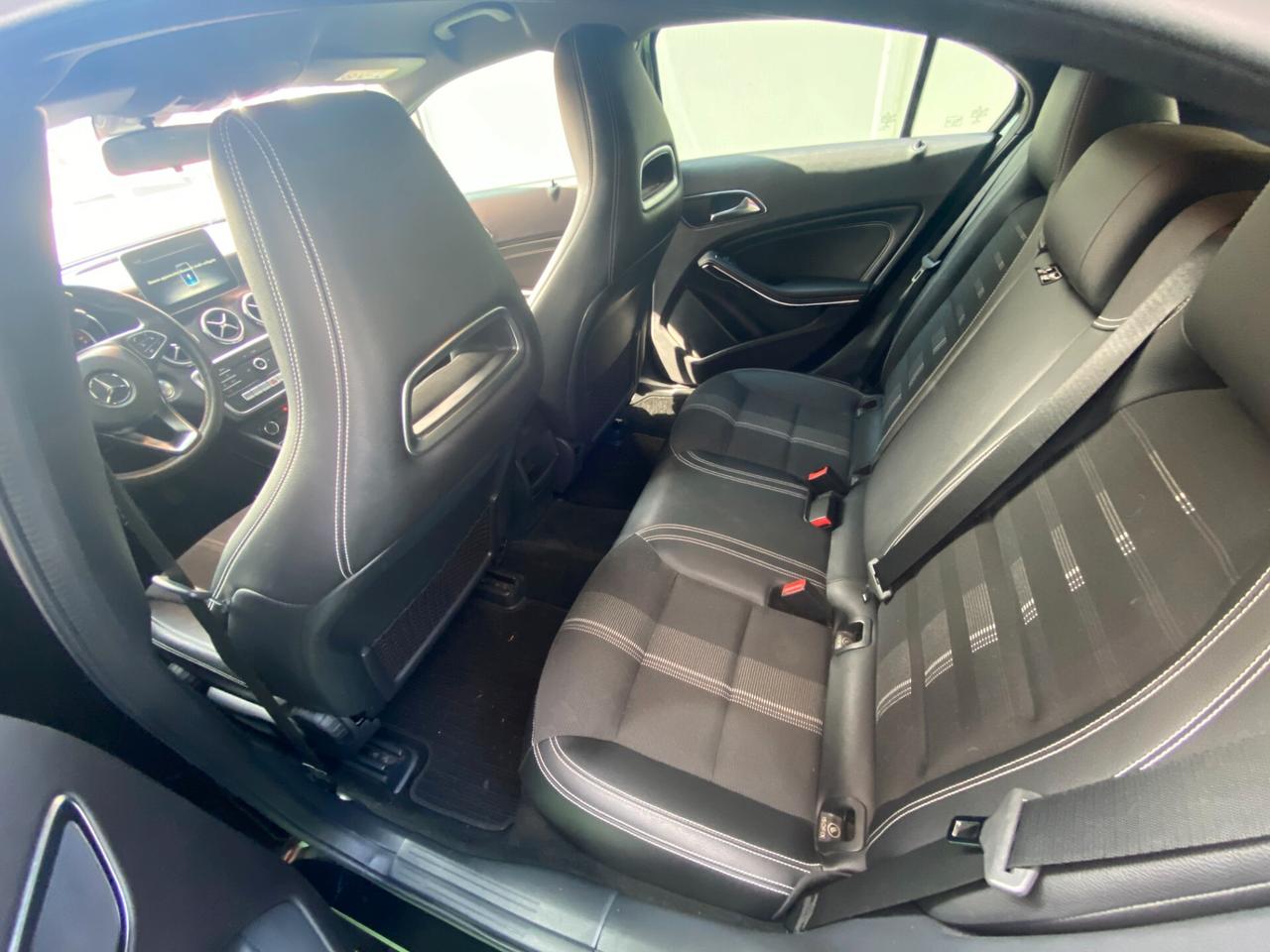 Mercedes-benz A 180D 2017 FULL OPT.