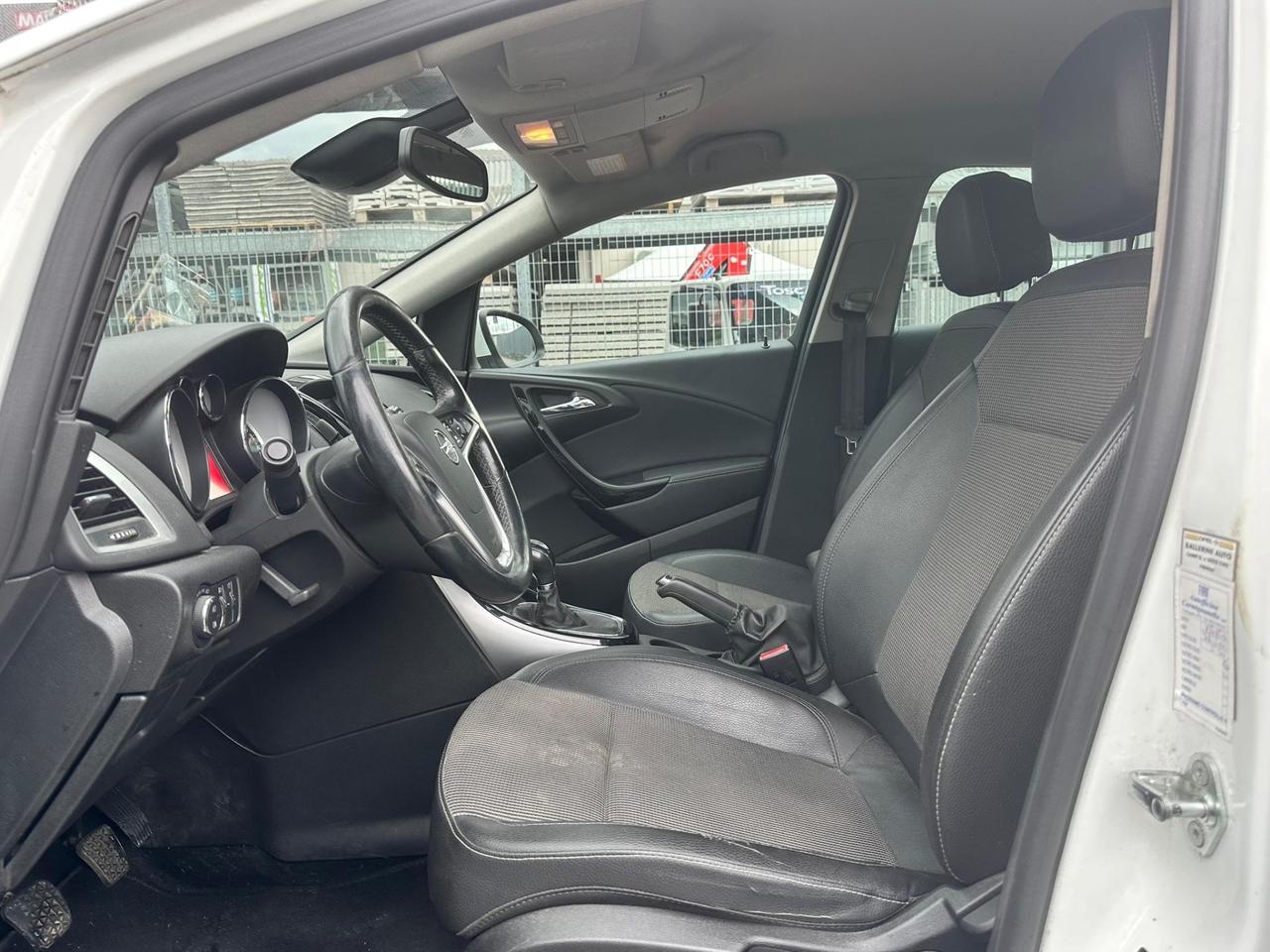 Opel Astra 1.4 Turbo 140CV Sports Tourer GPL Tech Cosmo