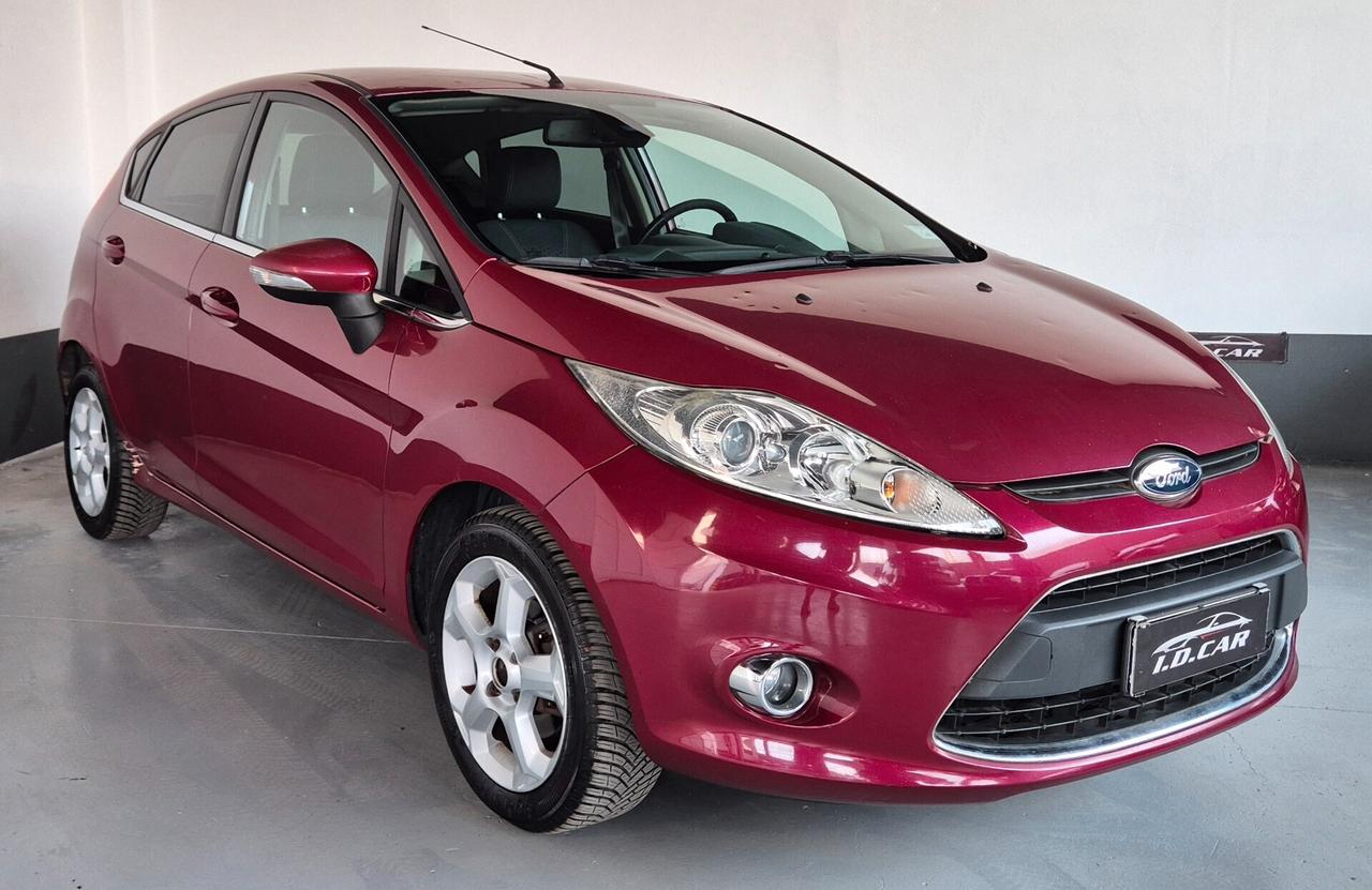 Ford Fiesta 1.4 5 porte Bz.- GPL Titanium Neopatentati