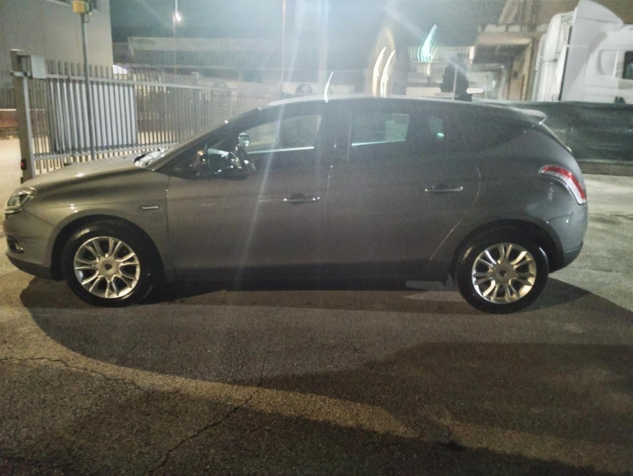 LANCIA DELTA 1.6 MJT Dpf 88KW 2012