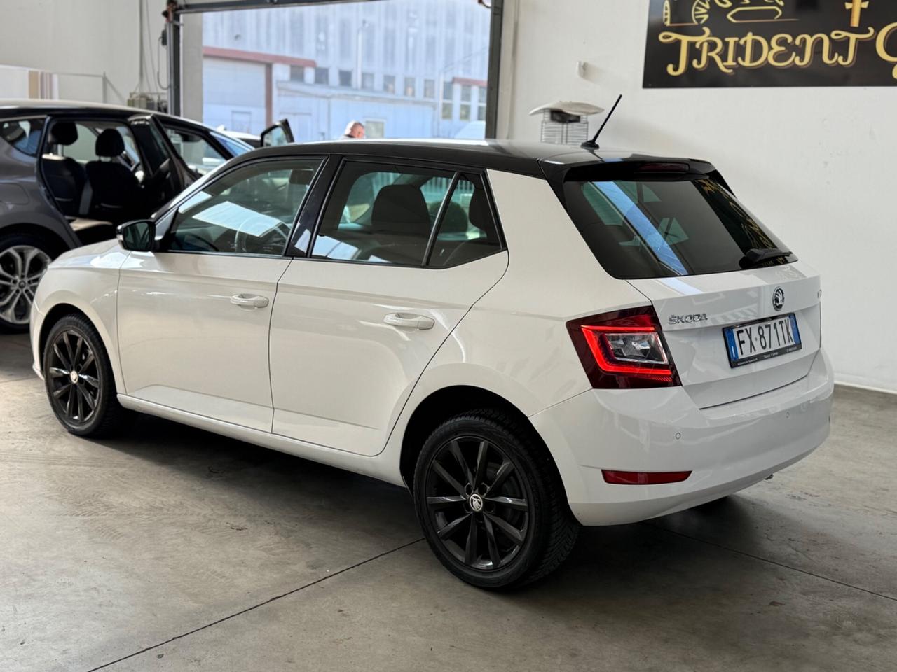 Skoda Fabia 1.0 TSI Twin Color Nero
