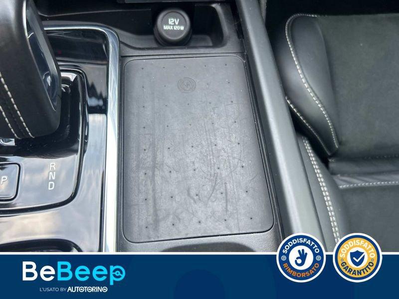 Volvo S90 2.0 B5 R-DESIGN AWD AUTO