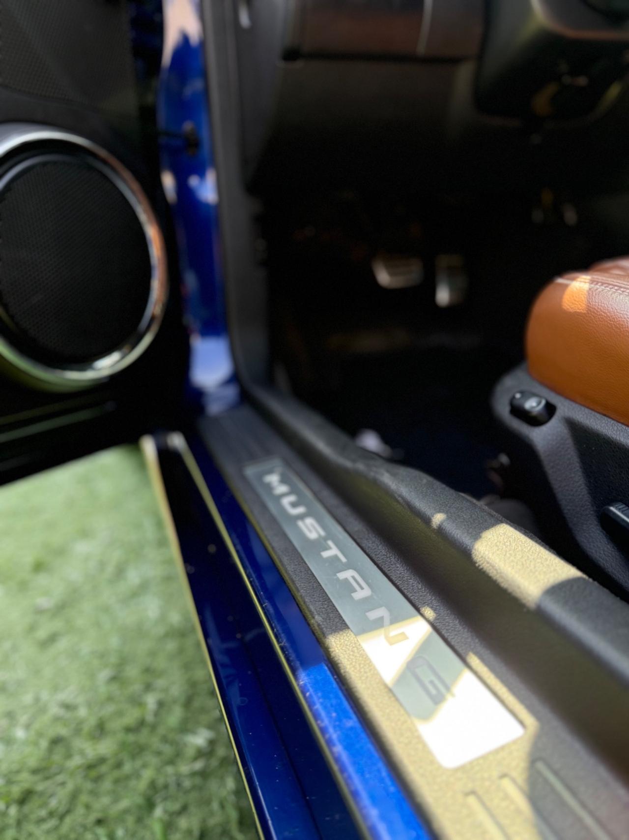 Ford Mustang GT 5.0 V8 NO SUPERBOLLO