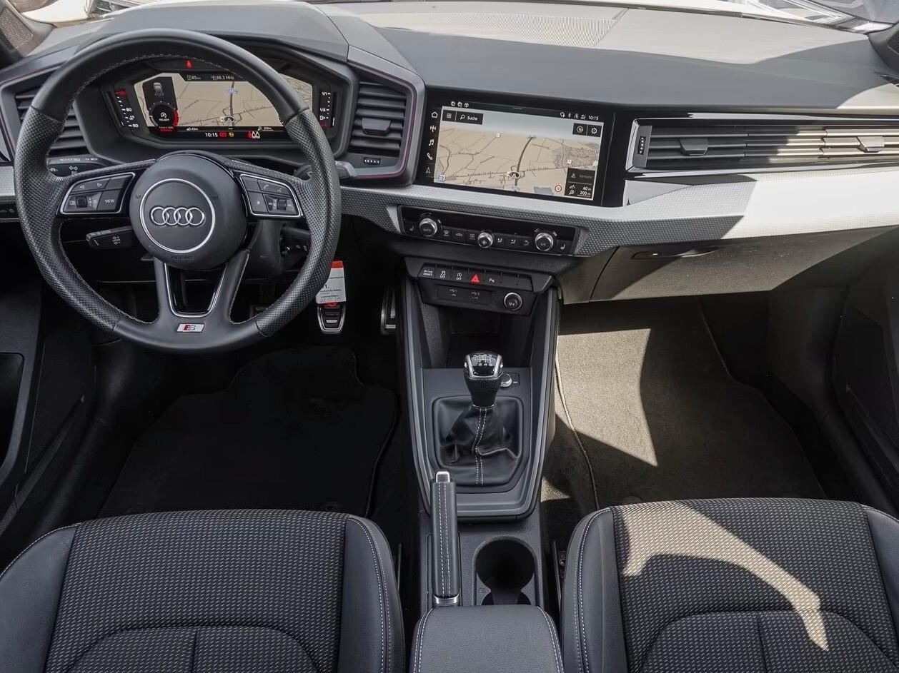 Audi A1 SPB 30 TFSI S line edition