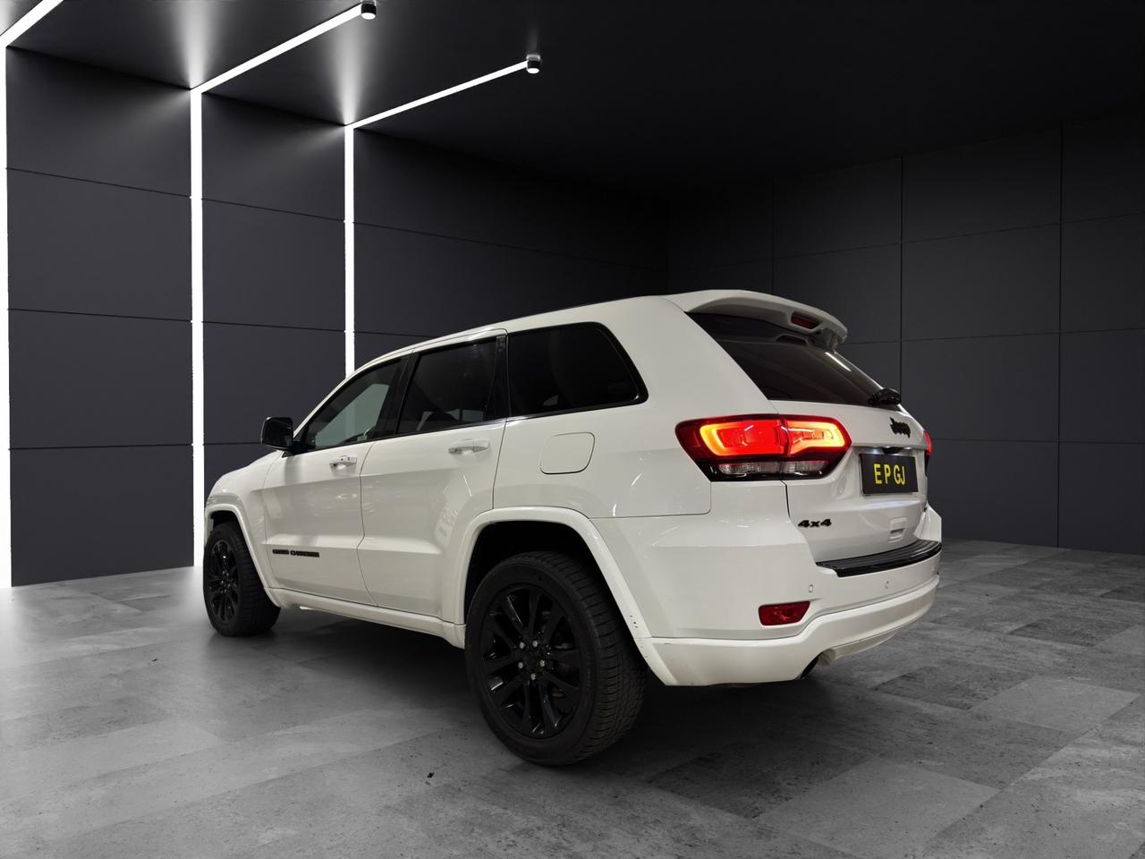 Jeep Grand Cherokee 3.0 V6 CRD 250 Multijet II Night Eagle