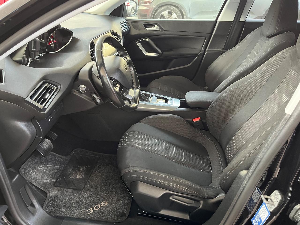 Peugeot 308 BlueHDi 120 S&S SW Business