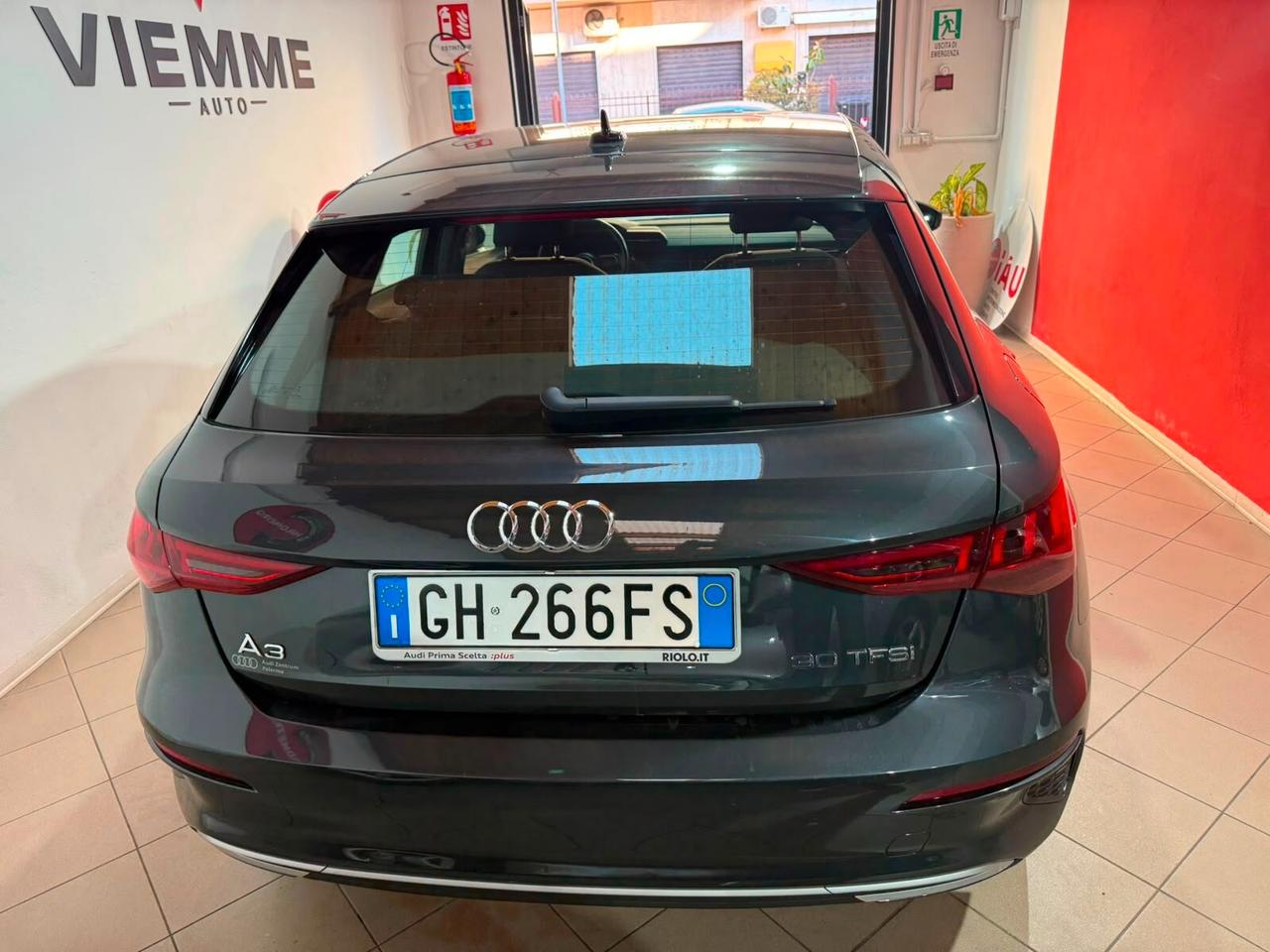 Audi A3 SPB 30 TFSI S line edition