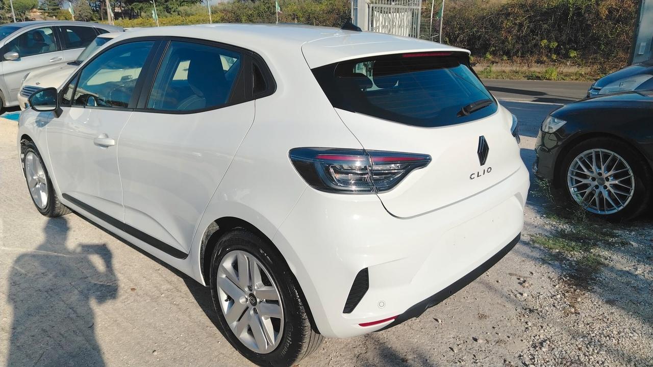 Renault Clio TCe 90 CV 5 porte Techno