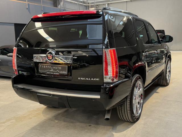 CADILLAC Escalade 6.0 V8 Sport Luxury HYBRID