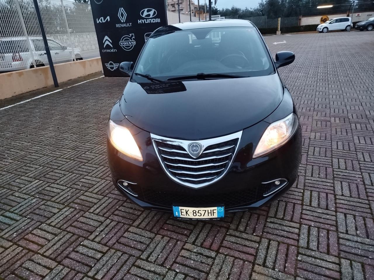 Lancia Ypsilon 1.3 DIESEL MULTIJET 95 CV PLATINUM