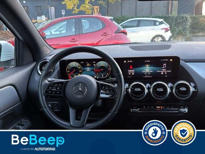 Mercedes-Benz GLA 200 D SPORT AUTO