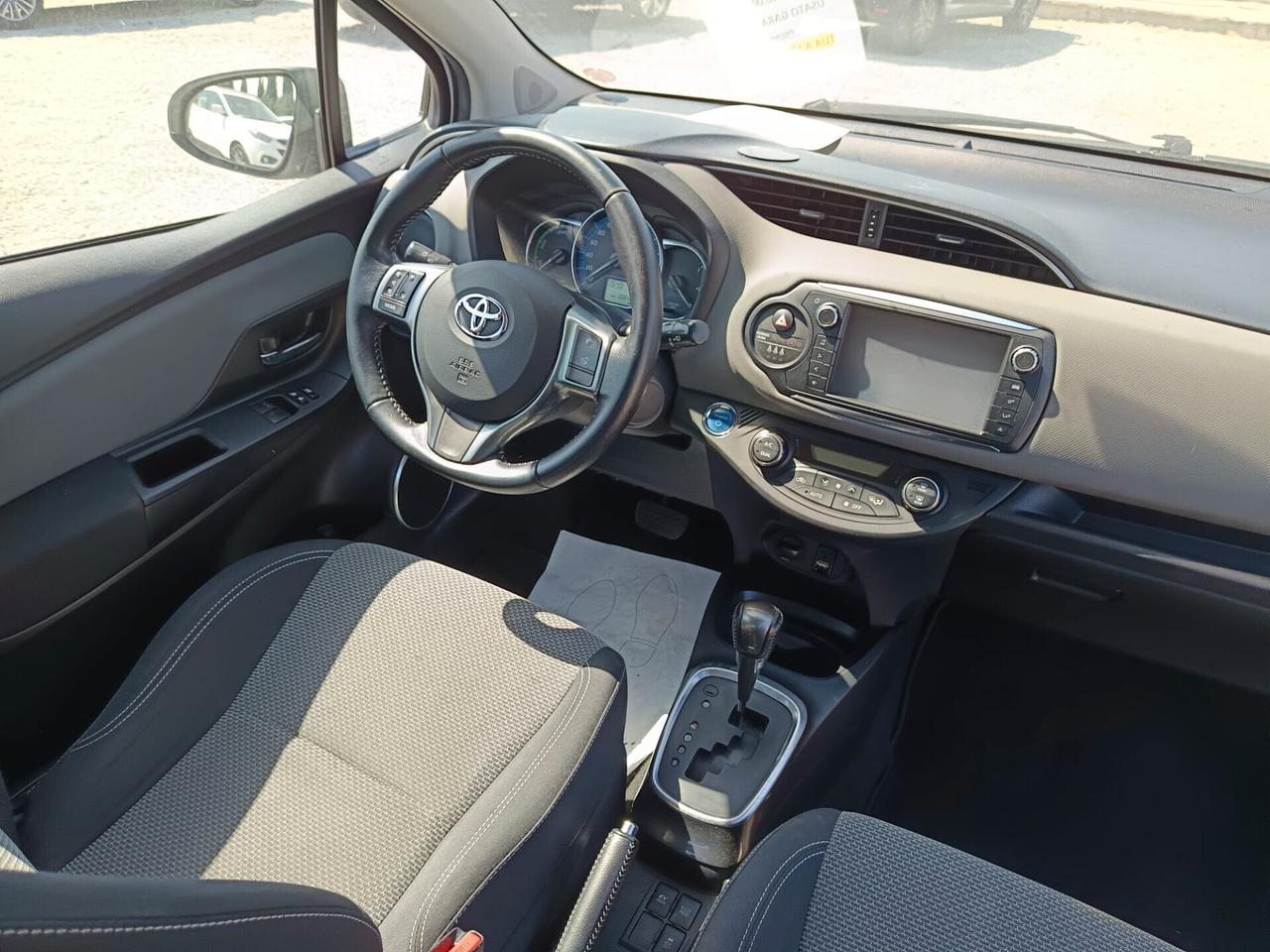 Toyota Yaris 1.5 GPL HYBRID A/T FINANZIABILE *
